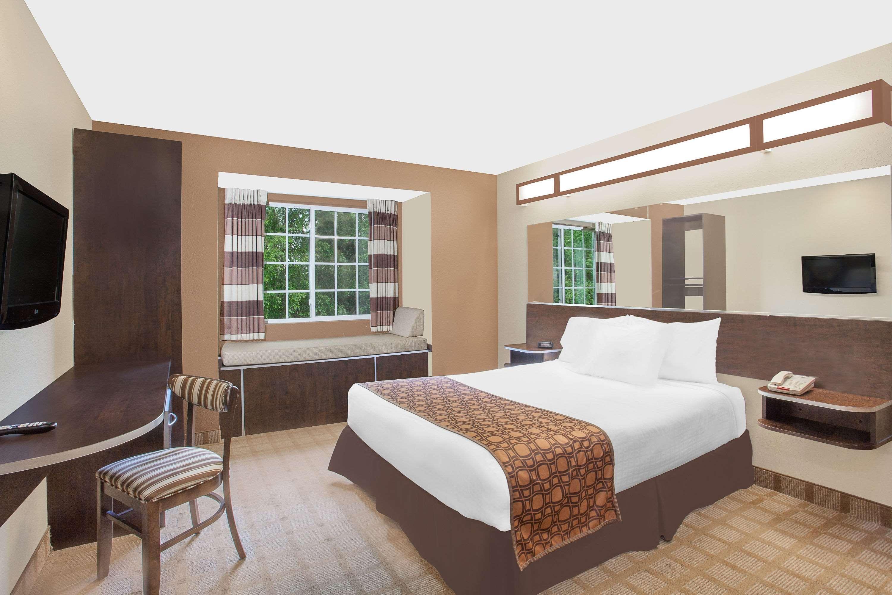 Microtel Inn & Suites By Wyndham Manchester - Newly Renovated Exterior foto