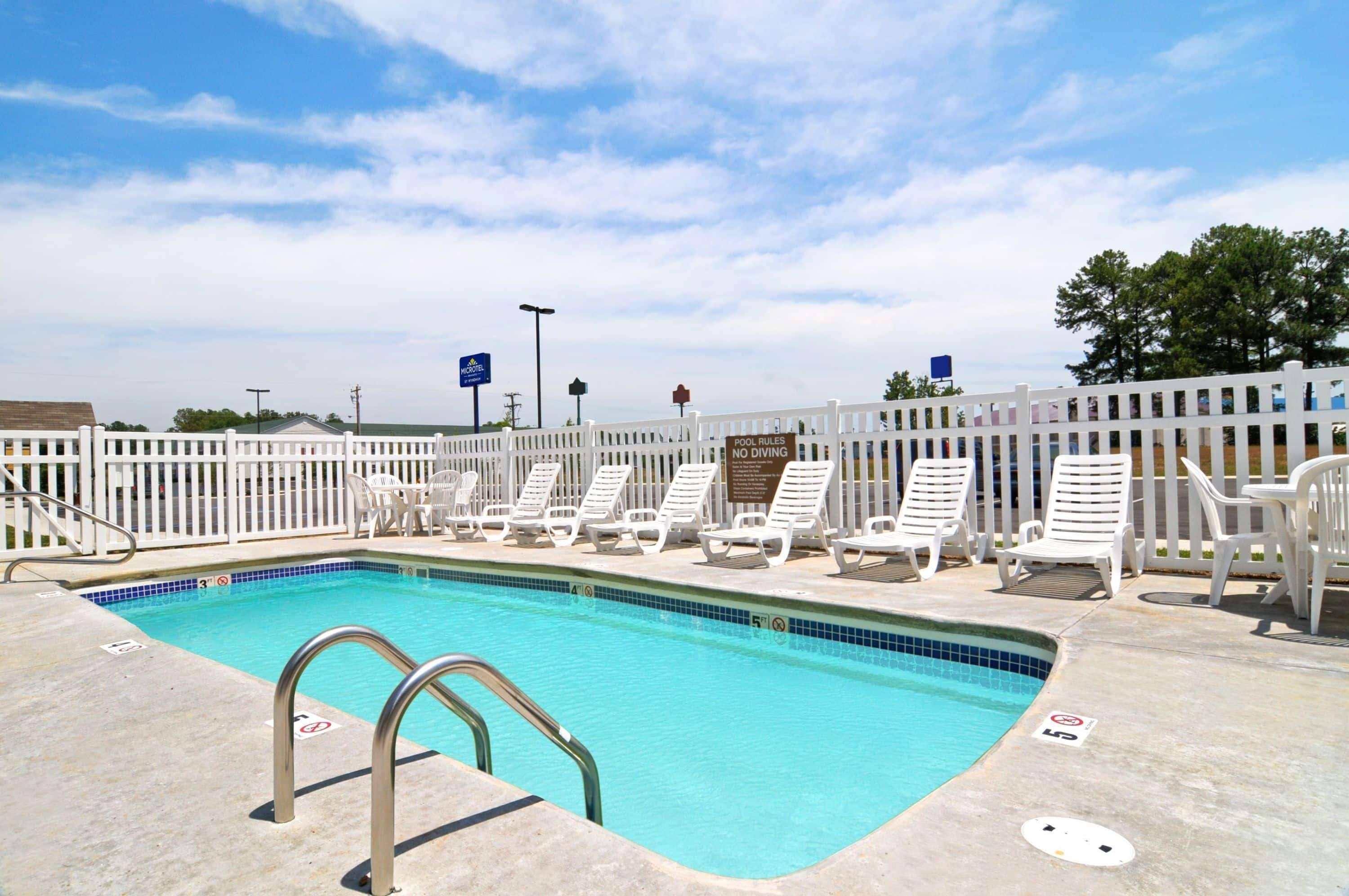 Microtel Inn & Suites By Wyndham Manchester - Newly Renovated Exterior foto