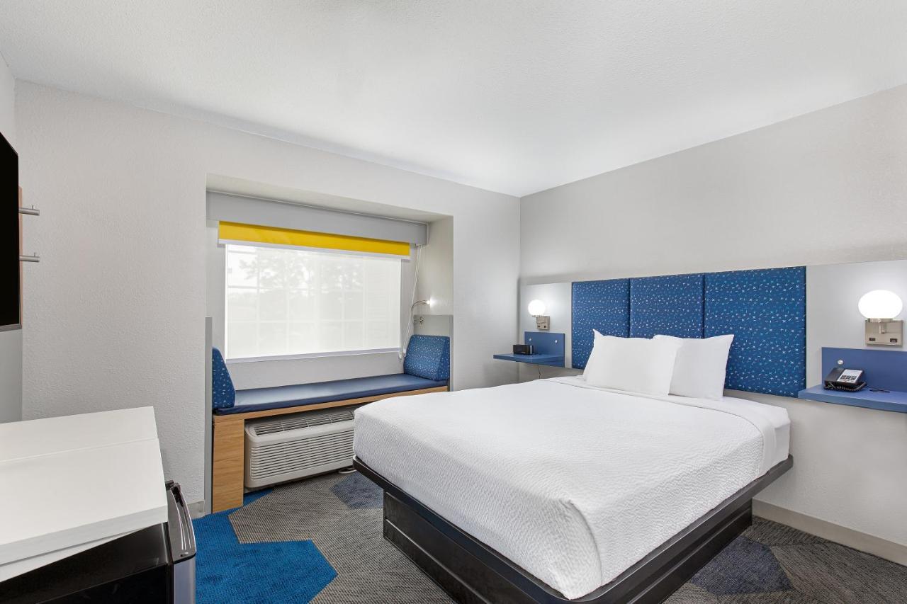Microtel Inn & Suites By Wyndham Manchester - Newly Renovated Exterior foto
