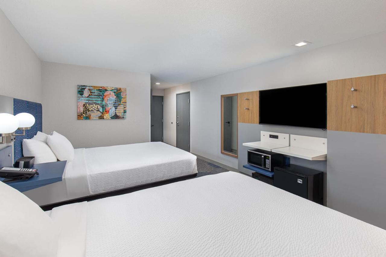 Microtel Inn & Suites By Wyndham Manchester - Newly Renovated Exterior foto